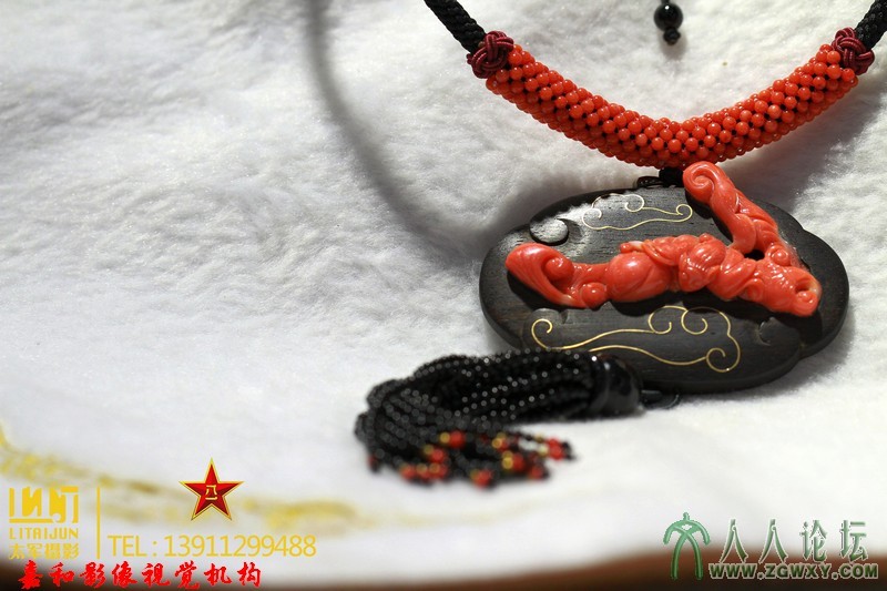 百年檀木珊瑚雕