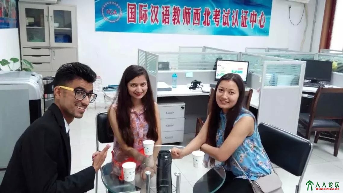 复件 国际友人.jpg