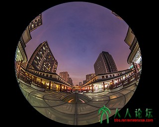 组照：逛街看建筑。组照：逛街看建筑。