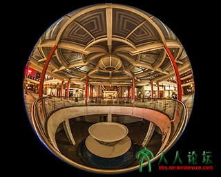 组照：逛街看建筑。