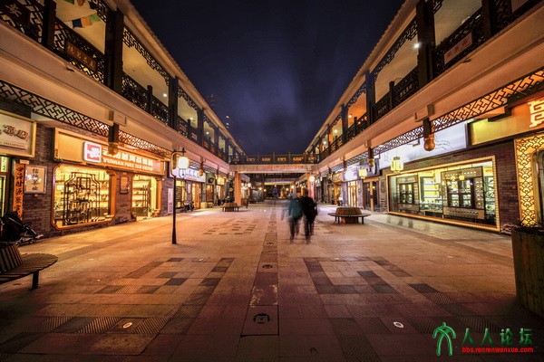 马连道第三商业区夜景